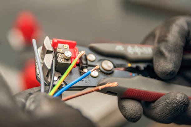 Best Circuit Breaker Repair  in Idylwood, VA